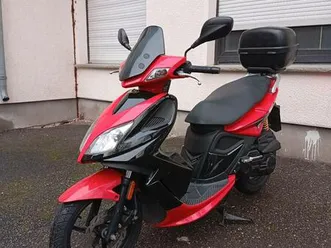 verkaufe roller kymco super 8