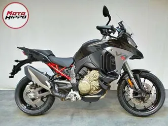ducati multistrada v4 s zwart