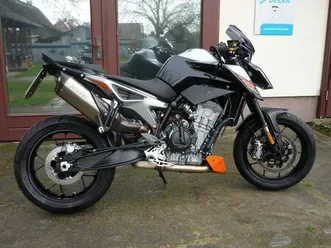 ktm duke 790
