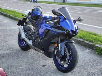 yamaha yzf-r1