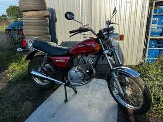 suzuki gn 125