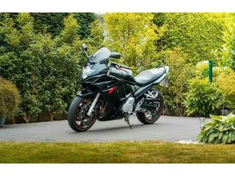 suzuki gsx650f / top / tüv neu / unfallfrei + 2x gratis ständer