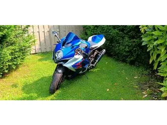 suzuki gsx-r 1000 k7