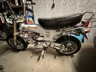 skyteam-skymax-125-pro-motorrad