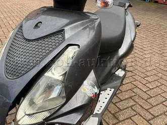 1 tauris fuego - bastlerfahrzeug / teileträger (für bastler)