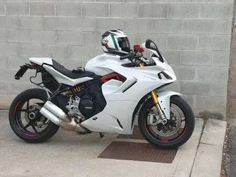 ducati supersport bianco