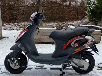 piaggio-zip-sp-h2o-50cc-2-takt-origineel-nieuwstaat-2995-km-scooters-piaggio-marktpl