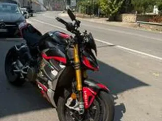 ducati streetfighter v4s