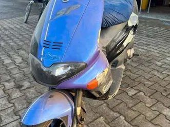 50 ccm blau roller moped (deutsche papiere)