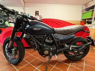 ducati scrambler night shift 800