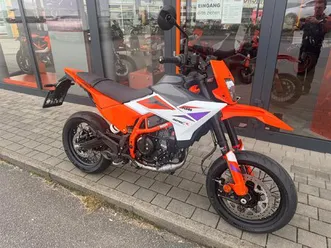 moto neuve: ktm 390 smc r