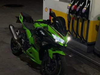 ② kawasaki ninja 400 krt