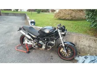 ducati monster 750 - 2001