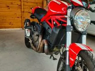 ducati monster 821 stripe