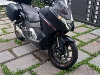 honda integra 750 dct sport nero