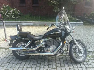 honda shadow 1100 cc