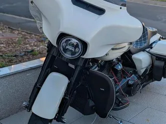 harley davidson street glide special screaming eagle