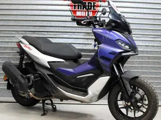 2023 73 aprilia sr 125 gt sport scooter learner legal 800mls trade sale new mot