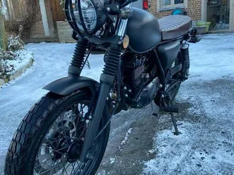 ② mash seventy 125 cc