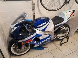 ② suzuki gsx-r 600