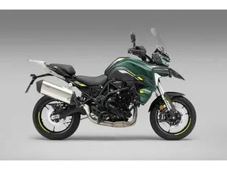 benelli trk 702 adventure