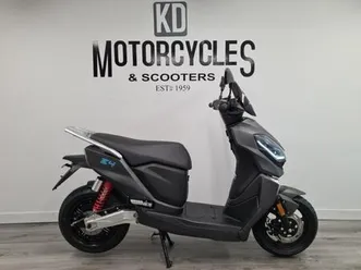 mgb e4 1200w 45kph electric, powerful learner legal scooter for sale