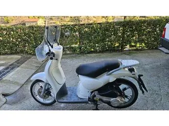 vendo aprilia scarabeo 100 4t (2007 - 16) usata a san biagio della cima (codice 9907957) - moto.it