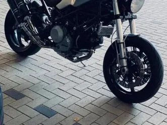 ducati monster s2r 1000