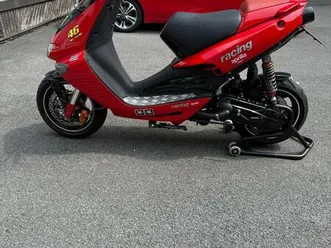 aprilia-sr-125-2t-roller