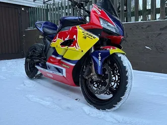 1000 rr fireblade
