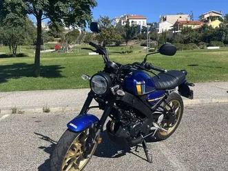 yamaha xsr 125 na garantia da marca carcavelos e parede