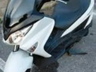 suzuki burgman 200 - 2014