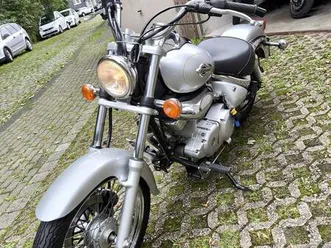 suzuki intruder