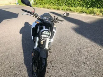 honda cb125r – gepflegt, tüv 07/27 (bj. 2018, abs, 11 ps)