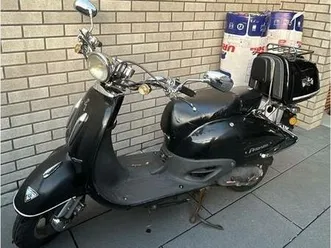 fierenze 50 retro-roller mit papieren