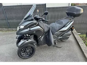 yamaha tricity 300 - xmax