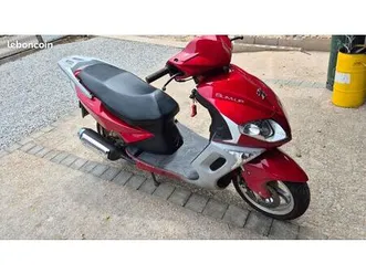 scooter 125 peugeot