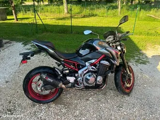 kawasaki z950 – 12/2019 – 12 000 km – ligne akrapovic