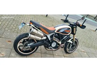 ducati scrambler 1100
