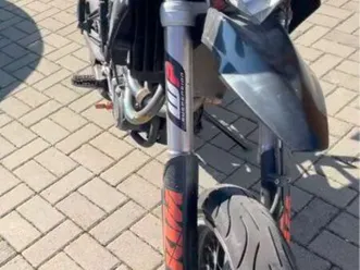 ktm 640 lc4 super motard