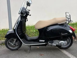 vespa 125 gts