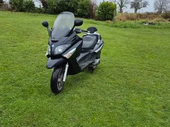 vend echange piaggo 125 cc cg ct ok