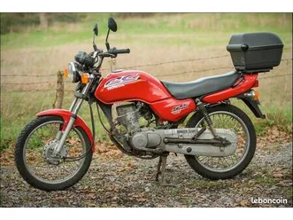 honda 125 cg 1997 30165 km 1200 euros