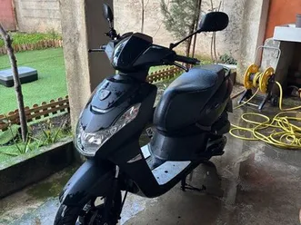 scooter 50 cc kisbee black édition