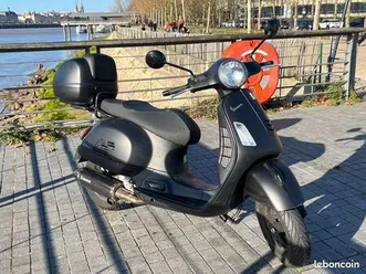 piaggio vespa 300 gts supersport notte