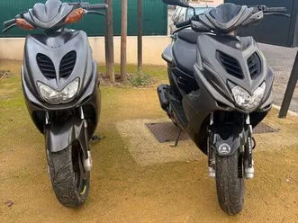 lot de scooter yamaha 50 cc