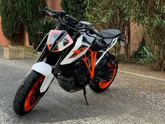 ktm 1290 superduke r v2