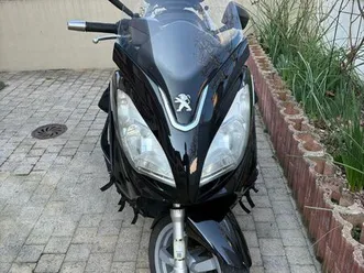 scooter satelis 125