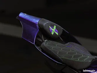 yamaha r1 peinture perso de 2024