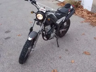 vend moto 125